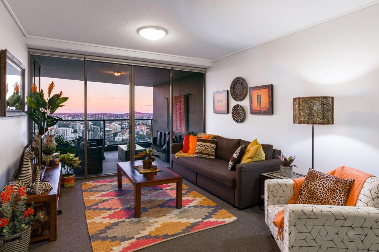 African Escape On Level 38 - Balcony With Views 브리즈번 외부 사진