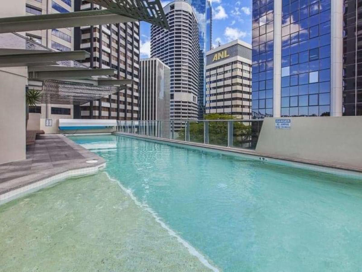 African Escape On Level 38 - Balcony With Views 브리즈번 외부 사진